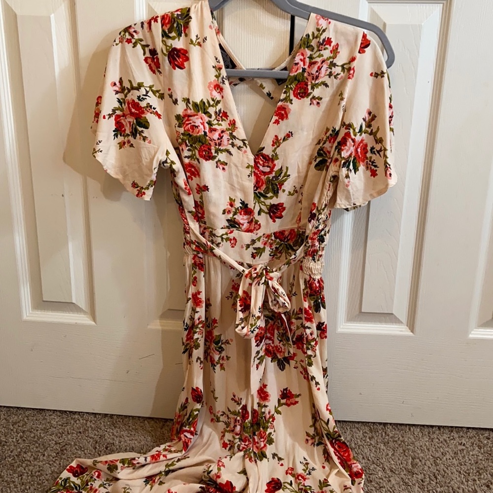 Floral v-neck jumpsuit